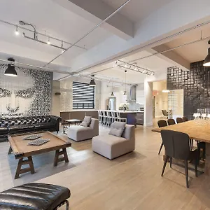 The Executive Loft At The Holland Hotel Montreal